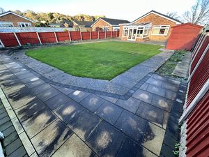 Photo 23- click for photo gallery